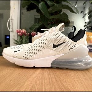Nike AirMax 270 size 10.5